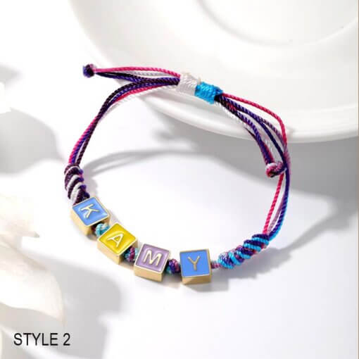 Personalized name bracelet for teenage girls, adjustable and vibrant